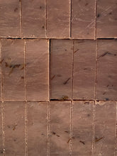 Load image into Gallery viewer, Tobacco Flower Soap